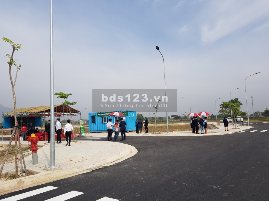 Bán Đất nền Hòa Long 105 m2 gần chợ giá cạnh tranh