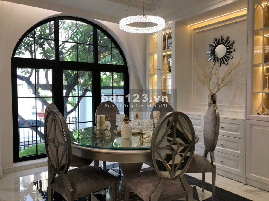 Villas Phú Mỹ Hưng - Kiến trúc Châu Âu Cực đẹp. Giá 37.5 tỷ