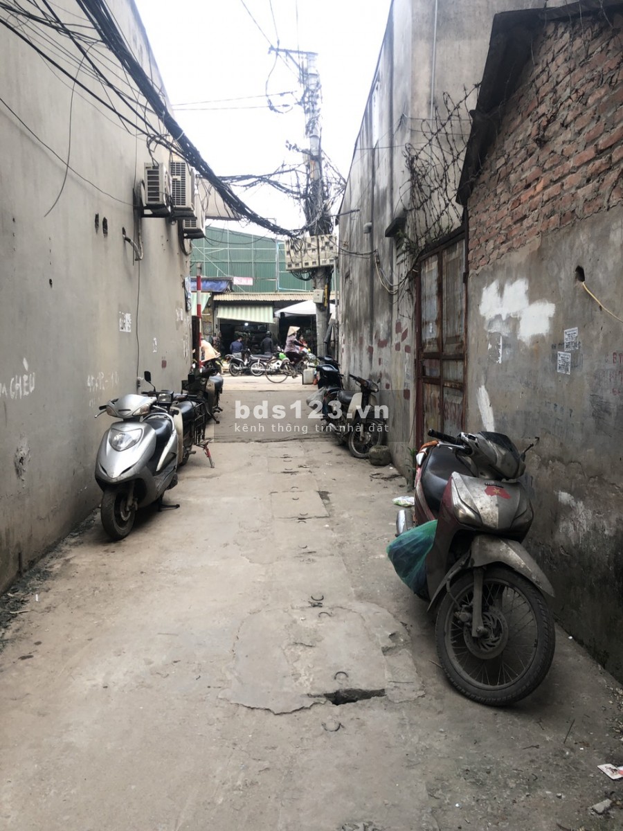 HƠN 2 TỈ CÓ NHÀ TÂY HỒ LÔ GÓC 3 MẶT THOÁNG 35M2 3 TẦNG