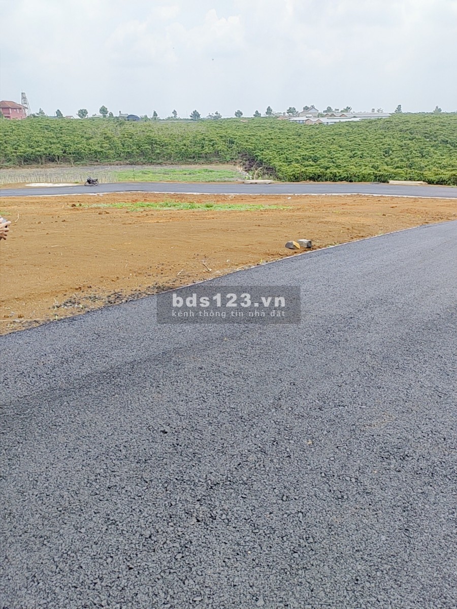 860 triệu sở hữu ngay 120m2 đất mặt tiền trung tâm thành phố Bảo Lộc