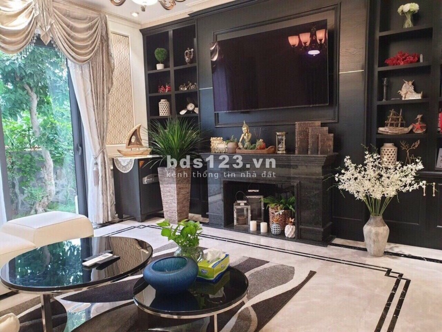 Villas Phú Mỹ Hưng - Góc 2 mặt tiền. DTCN 339m2 . Tuyệt mỹ kiến trúc hiện đại 66 tỷ