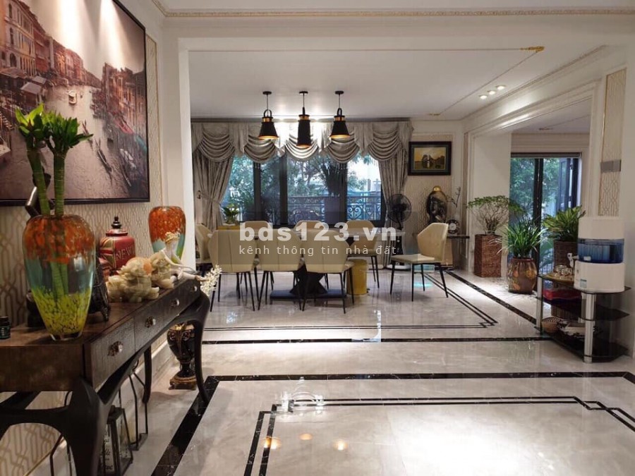 Villas Phú Mỹ Hưng - Góc 2 mặt tiền. DTCN 339m2 . Tuyệt mỹ kiến trúc hiện đại 66 tỷ