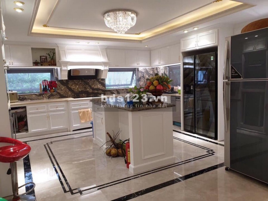 Villas Phú Mỹ Hưng - Góc 2 mặt tiền. DTCN 339m2 . Tuyệt mỹ kiến trúc hiện đại 66 tỷ