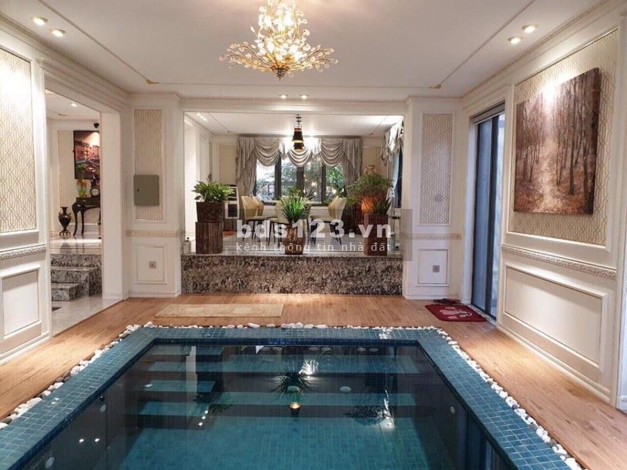 Villas Phú Mỹ Hưng - Góc 2 mặt tiền. DTCN 339m2 . Tuyệt mỹ kiến trúc hiện đại 66 tỷ