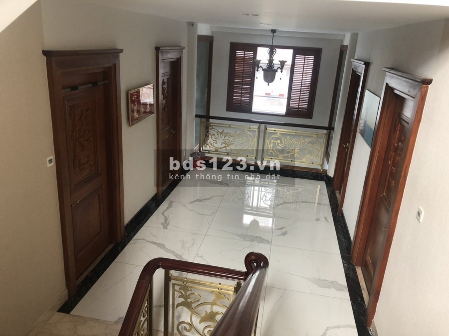 Villas Phú Mỹ Hưng - Khu Nam Quang Diện tích 15 x 18m. Kiến Trúc Cổ Điển Giá 62 tỷ