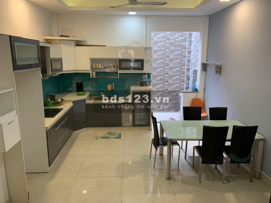 HXT Bùi Đình Tuý, 4.5x18m T_3L gồm 5 phòng 4wc, full nội thất.