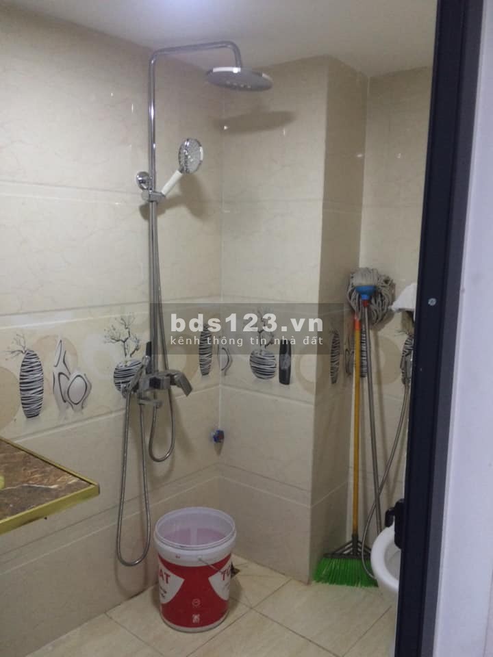 Bán nhà 5 tầng x 38m2 ngõ 43 Cổ Nhuế, cách ô tô tránh 10, giá 4.1 tỷ. LH 0912442669