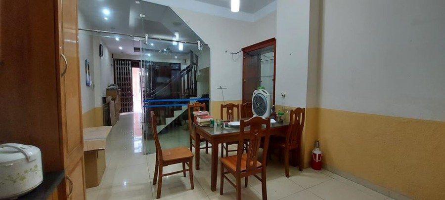 Bán nhà Cầu Giấy 78m2 x 4 tầng x mặt tiền 8m, 11,7 tỷ. Kinh doanh đỉnh