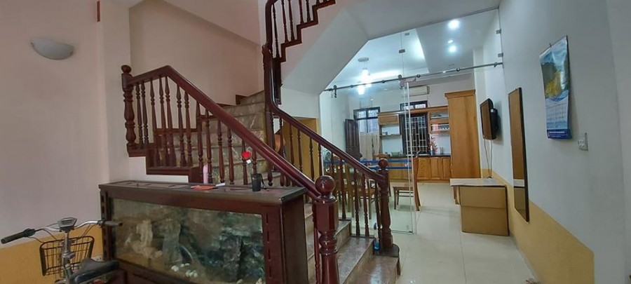 Bán nhà Cầu Giấy 78m2 x 4 tầng x mặt tiền 8m, 11,7 tỷ. Kinh doanh đỉnh