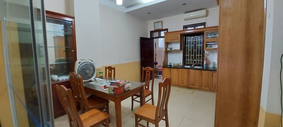 Bán nhà Cầu Giấy 78m2 x 4 tầng x mặt tiền 8m, 11,7 tỷ. Kinh doanh đỉnh