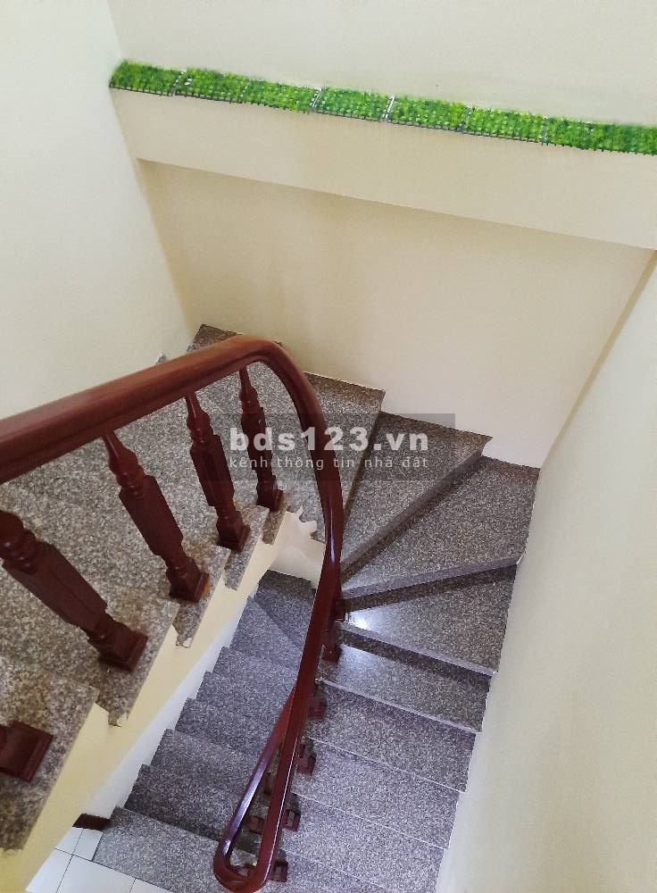 Bán nhà Hồng Mai chính chủ, 28m2x3T. MT 4.9m, giá 3.6 tỷ