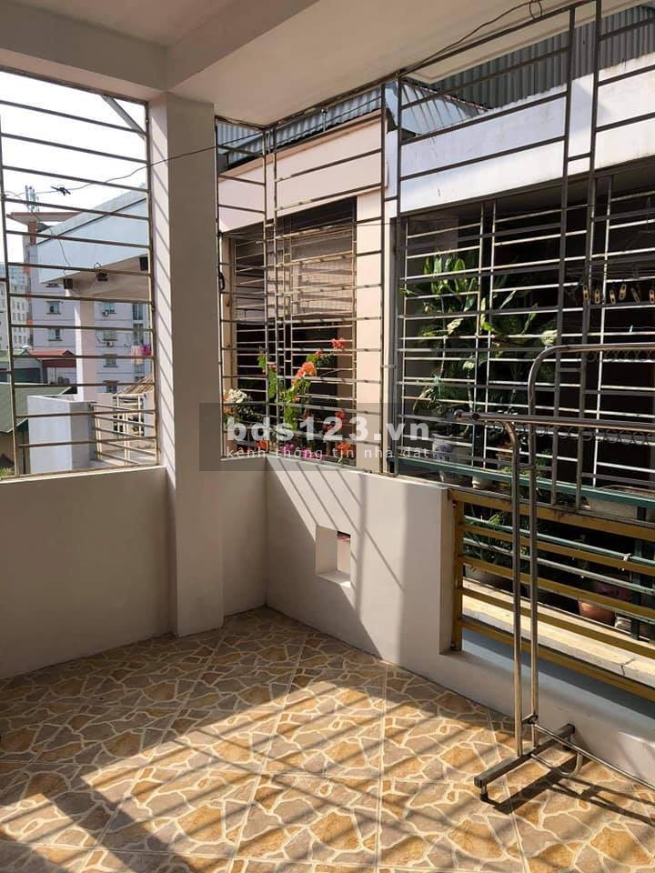 BÁN NHÀ VÕ CHÍ CÔNG CẦU GIẤY, CÁCH ÔTÔ 20M2, 31M2 x 5 TẦNG, GIÁ 3 TỶ