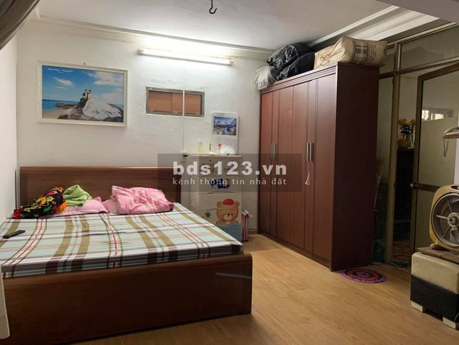 Bán nhà Hồng Mai chính chủ, 28m2x3T. MT 4.9m, giá 3.6 tỷ