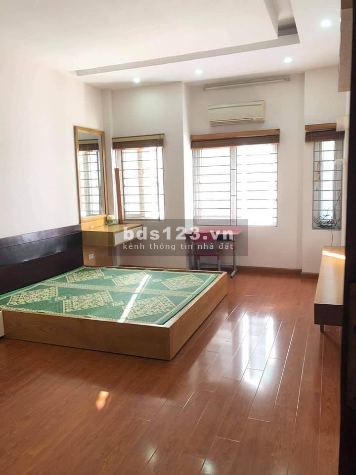 BÁN NHÀ VÕ CHÍ CÔNG CẦU GIẤY, CÁCH ÔTÔ 20M2, 31M2 x 5 TẦNG, GIÁ 3 TỶ