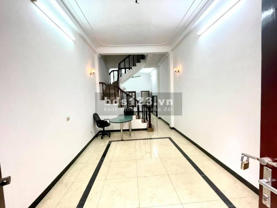 Nhà Phố Lê Trọng Tấn kinh doanh ô tô tránh dt 45m2x4 tầng