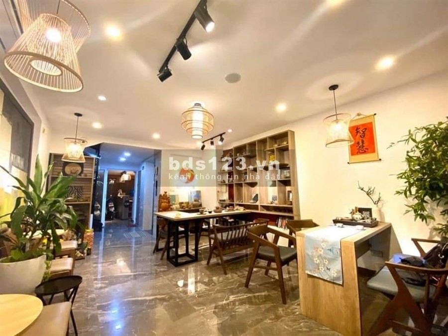 NHÀ ĐẸP LONG BIÊN NGÕ RỘNG KINH DOANH FULL CÔNG NĂNG DT 41m chỉ 3.95 Tỷ
