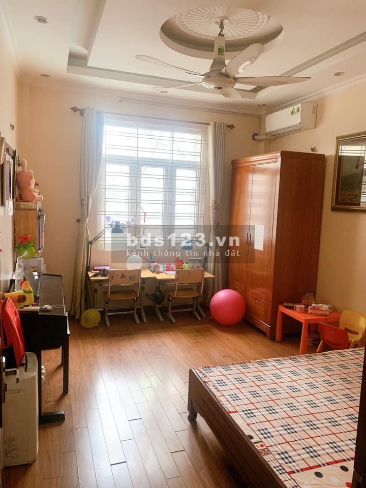 NHÀ ĐẸP LONG BIÊN NGÕ RỘNG KINH DOANH FULL CÔNG NĂNG DT 41m chỉ 3.95 Tỷ