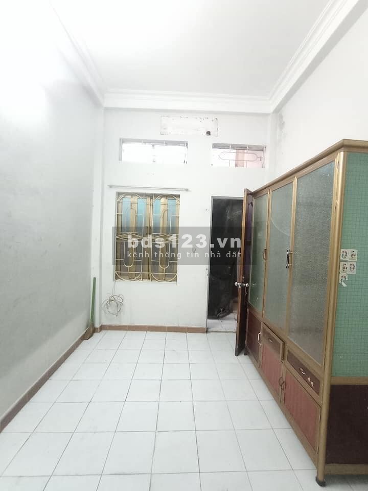 NHỈNH 1 TỶ HỘ KHẨU HÀ NỘI SỔ RIÊNG 20M RA PHỐ ĐẦY ĐỦ CÔNG NĂNG
