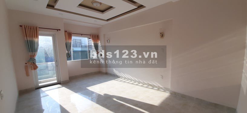 Bán nhà chợ Sơn Kỳ Tân phú 60m2 1 lầu chỉ 4ty85 chỉ 80tr m2 vừa nhà vừa đất .