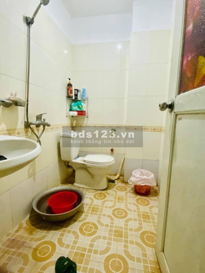 SIÊU HIẾM CẦU GIẤY 6 TẦNG NGÕ BAGAC GẦN Ô TÔ TRÁNH