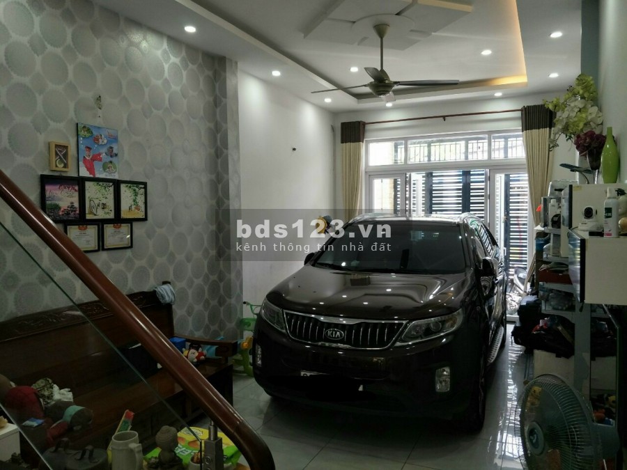BÁN GẤP, MẶT TIỀN HẠNH THÔNG, NGẢ 5 GÒ VẤP, DT 4x12M, CHỈ 7.4 TỶ.