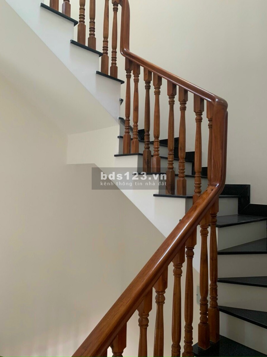Bán nhanh nhà 1 trệt 2 lầu Bình Trưng Tây-Quận 2- DT: 54m2- Giá 6.6 tỷ