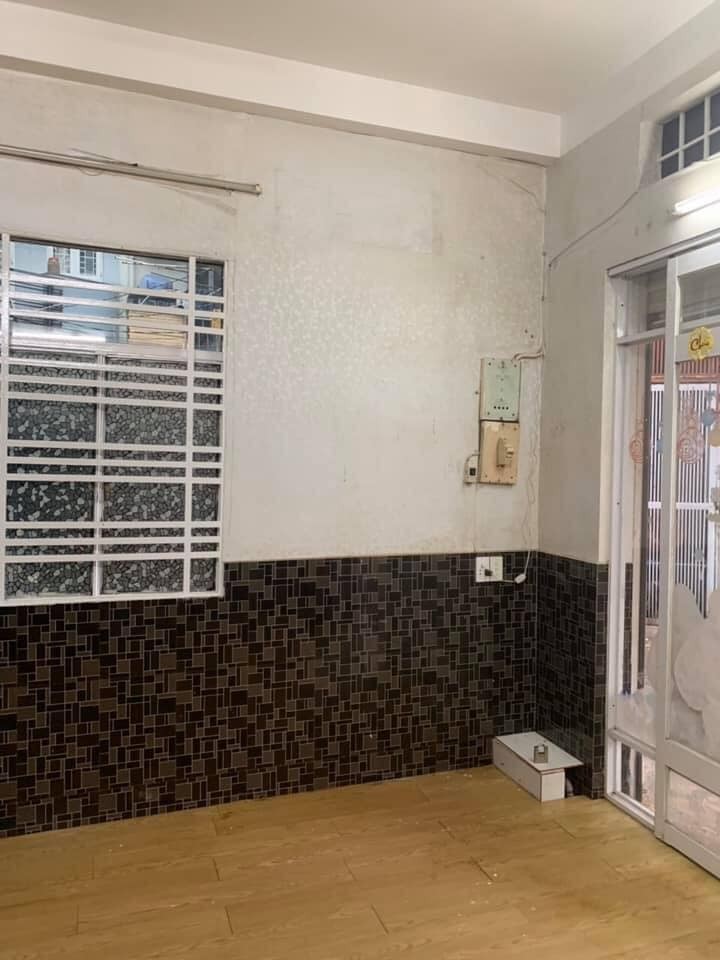 NHÀ LÔ GÓC PHAN XÍCH LONG TRUNG TÂM PHÚ NHUẬN 25M2 GIÁ 3.9 TỶ (CPC-2171)