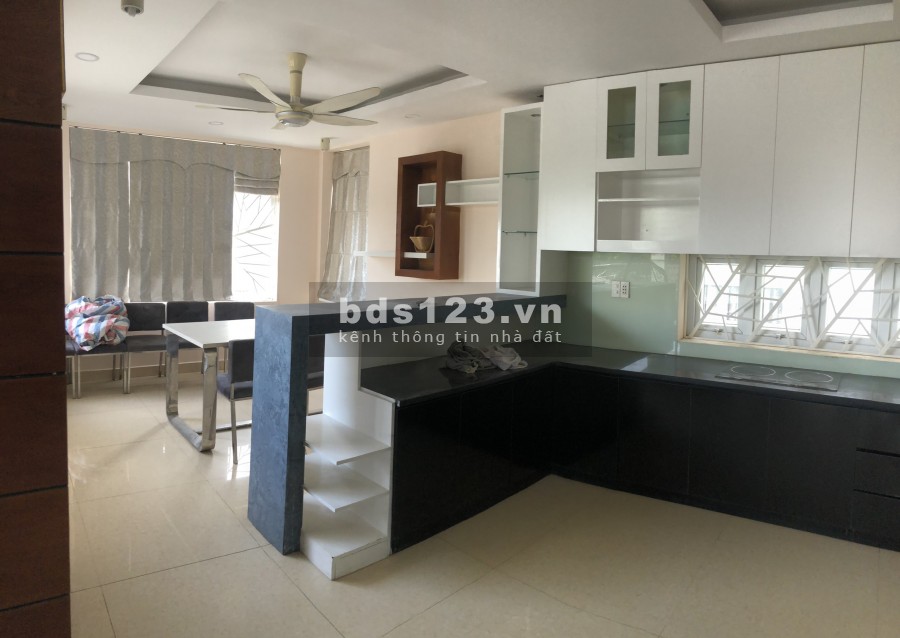 Cho Thuê Villa đường Đặng Thùy Trâm: Hầm Trệt 3 lầu: Phù hợp Văn Phòng công ty