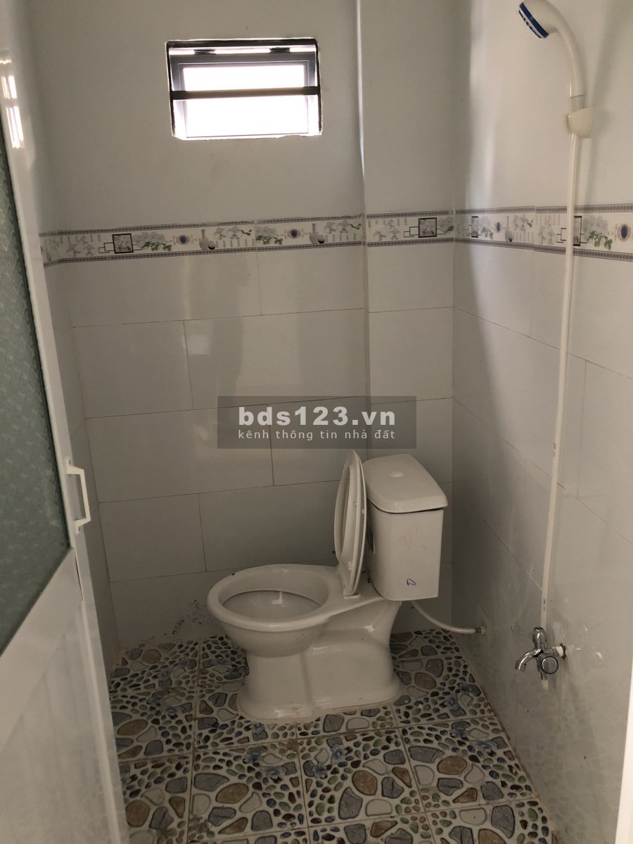 Bán Ngộp 2 dãy trọ 300m2 chính chủ sổ hồng 100% Nằm trong khu CN