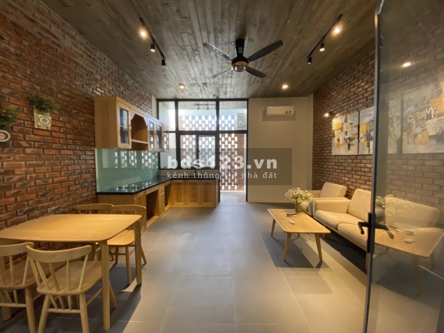 BÁN NHÀ MẶT TIỀN ĐƯỜNG BÙI TRANG CHƯỚC 4 TẦNG, MÊ ĐÚC lh 0947455591