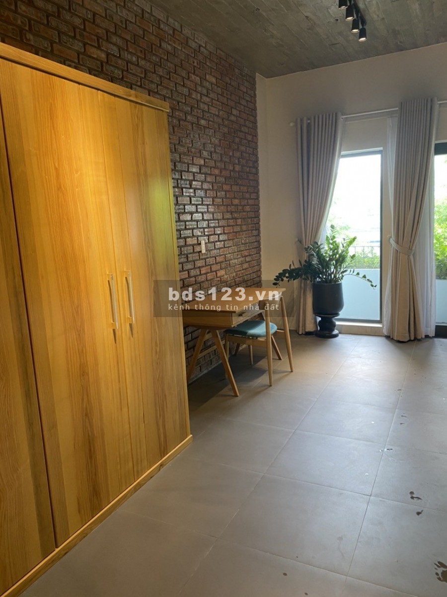 BÁN NHÀ MẶT TIỀN ĐƯỜNG BÙI TRANG CHƯỚC 4 TẦNG, MÊ ĐÚC lh 0947455591