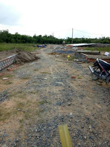 Bán gấp lô đất trong KDC ấp 6 vĩnh lộc B.
