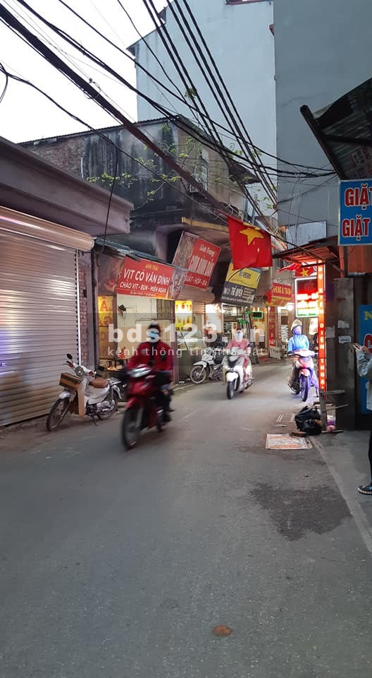 Nhà Mặt tiền 7m 13P Cho Thuê Gần Sân Mỹ Đình dt 56m2 Chỉ 7,5 tỷ 0988842970