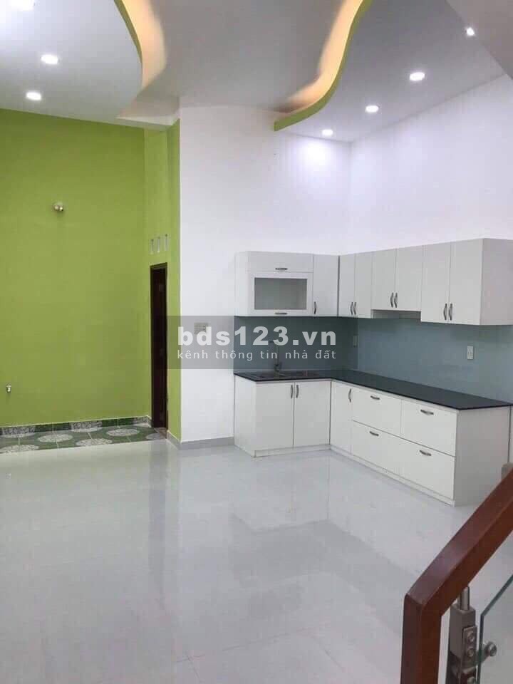 BÁN NHÀ 1 TRỆT 1 LẦU GẦN CHỢ BÌNH CHÁNH, SỔ HỒNG RIÊNG, HOME GARDEN BÌNH CHÁNH