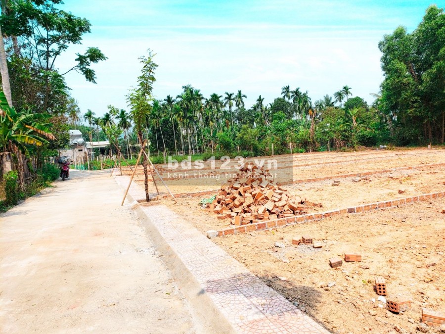Cần tiền bán rẻ lô đất ngay ranh Đà Nẵng