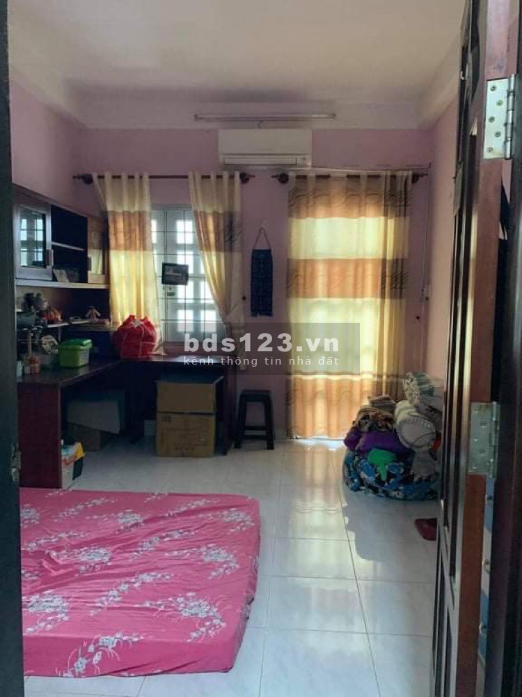 Bán nhà 1 đời chủ đường Nguyễn Thiện Thuật Q.3, HXH 6m, giá rẻ