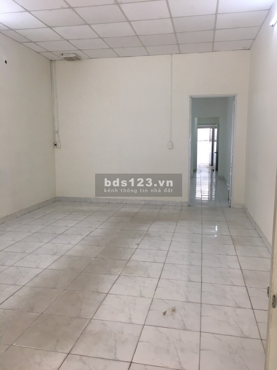 Cho thuê nhà nguyên căn 120m2, nở hậu, mặt tiền Linh Đông, Thủ Đức