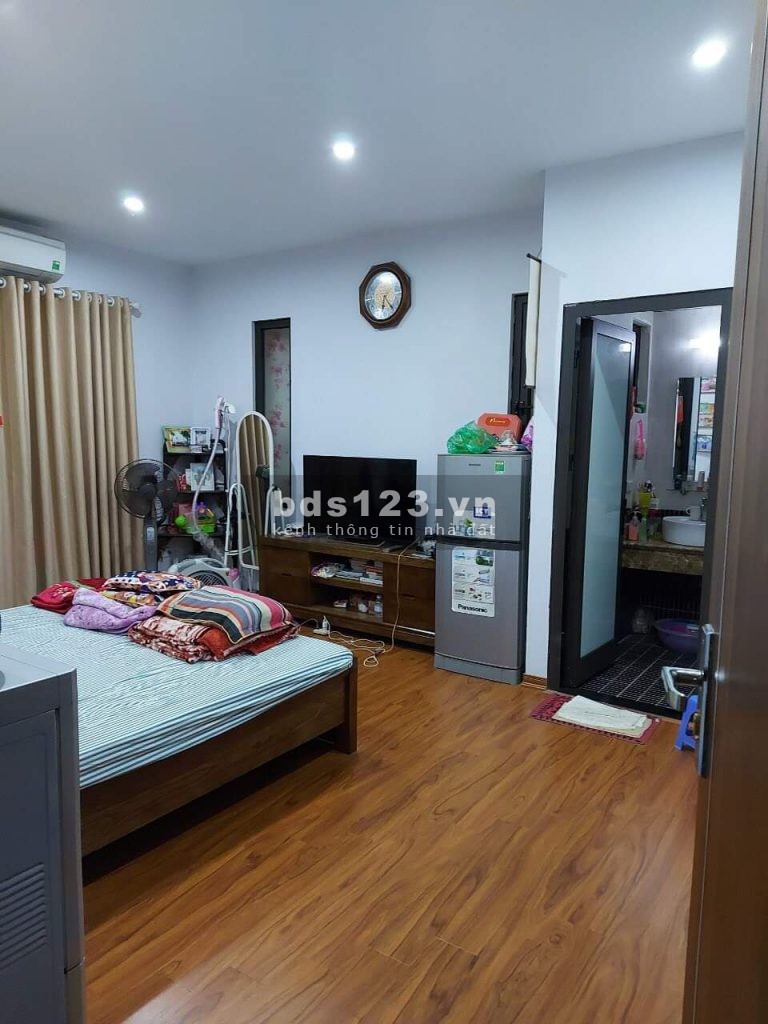 TÂY HỒ, NHÀ 4 TẦNG 40m2 MT 5M – NGỖ OTO VÀO NHÀ