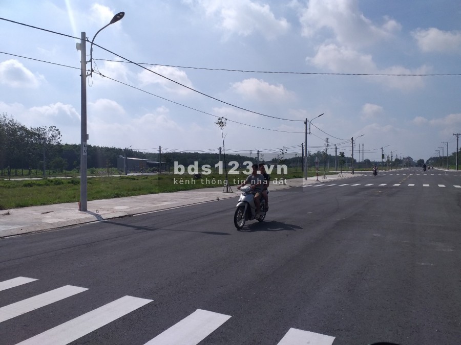 Đất bàu bàng ngay khu dân cư tập trung - lh: 0338368718