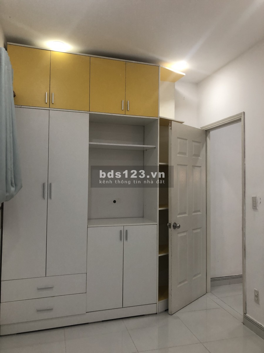Nhà nguyên căn Phú Nhuận 2PN-2WC, nhà mới sạch sẽ chỉ 8tr/tháng. LH 0906699824