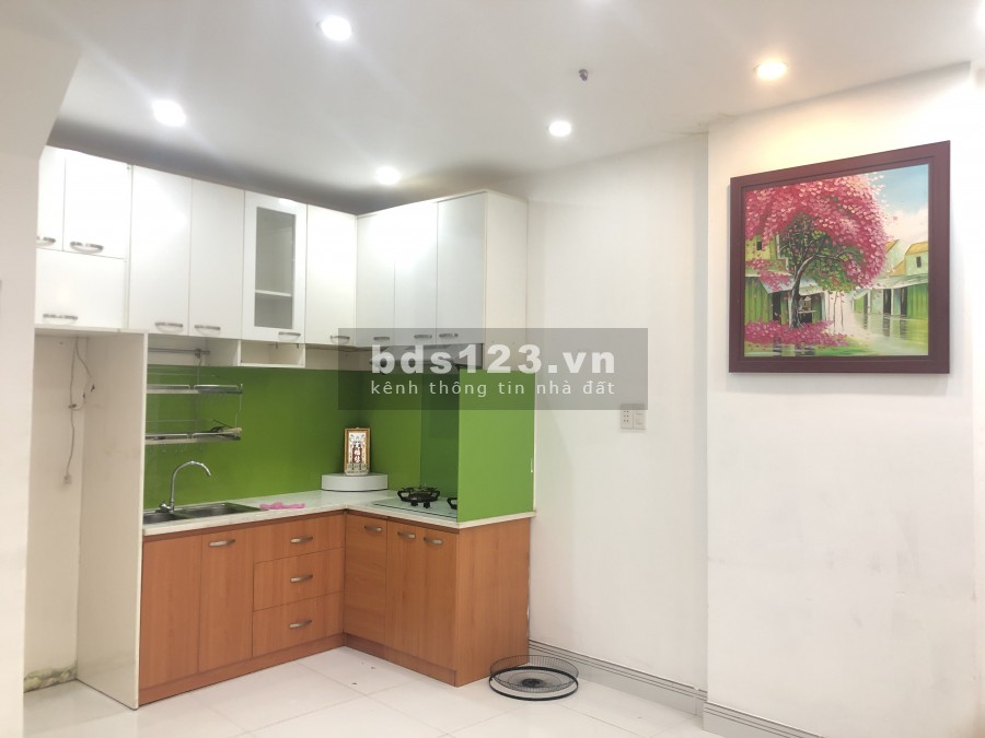 Nhà nguyên căn Phú Nhuận 2PN-2WC, nhà mới sạch sẽ chỉ 8tr/tháng. LH 0906699824