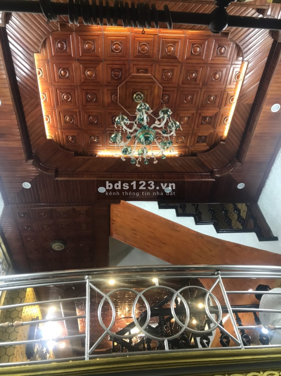 Nhà 3 mặt thoáng, 55m2, 4T, MT4.5m, Ngõ Thông, 3 gác chạy đua