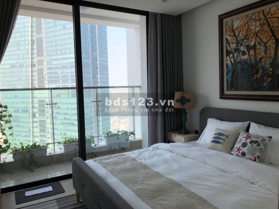 BÁN CẮT LỖ CĂN HỘ VINHOMES METROPOLIS, 29 LIỄU GIAI, 3 PHÒNG NGỦ, DIỆN TÍCH 110M2 Full Đồ , LH 0915436246