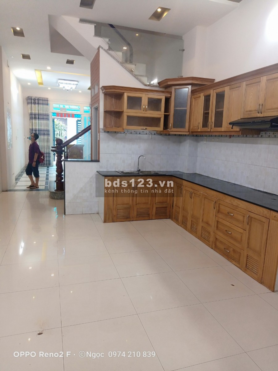 TÔI CẦN CHO THUÊ GẤP 2 CĂN NHÀ NHƯ SAU