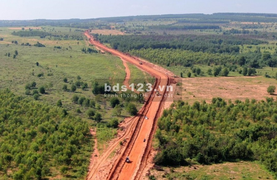 Bán đất vườn sổ đỏ Bình Thuận gần đường quốc lộ 1A, 7821m2 chỉ 703 triệu