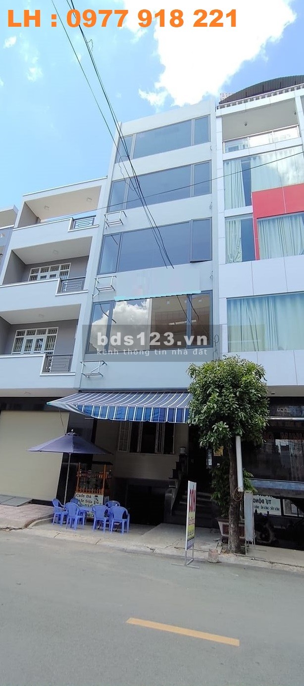 Nhà Đường Nội Bộ, Đường Số 38, sân để xe rộng