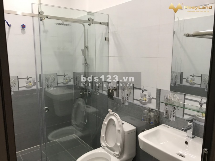 Lô góc Ô tô Kinh doanh Ở sướng