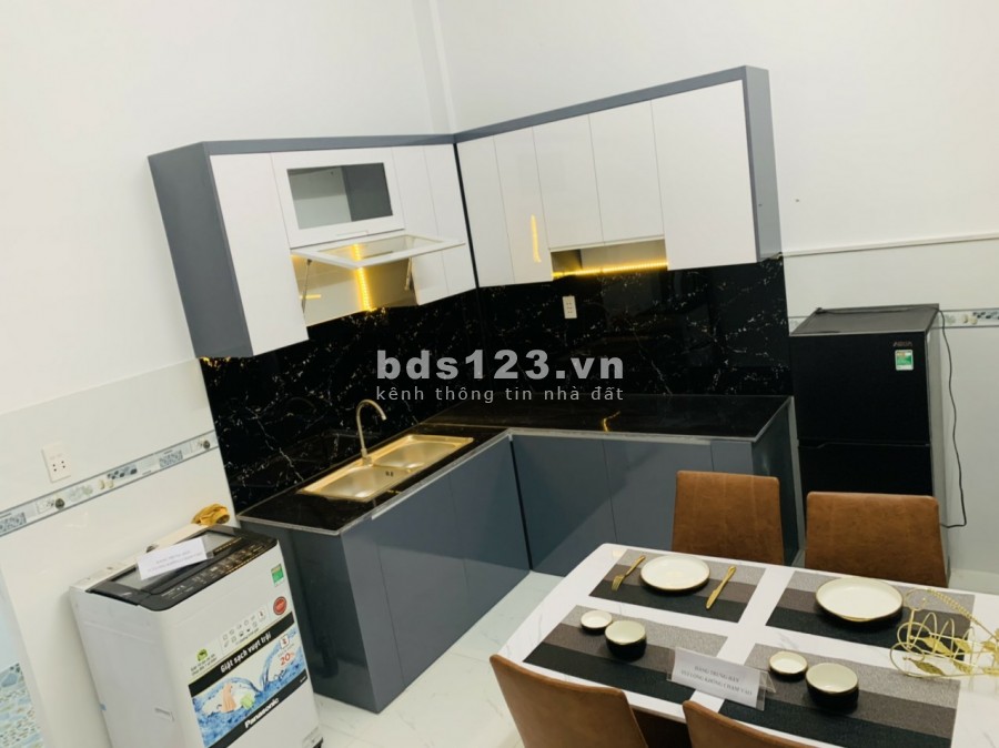 Bán Gấp Căn Nhà, Cam Kết Nhà Thật, Việc Thật, Sổ Hồng Riêng 1Tỷ3.