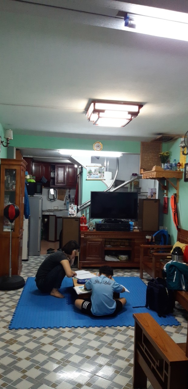 Chính chủ bán nhà tại ngõ 192 Lê Trọng Tấn, Định Công, Hoàng Mai DT 32m2x2 tầng Giá 900 triệu LH 0981298586
