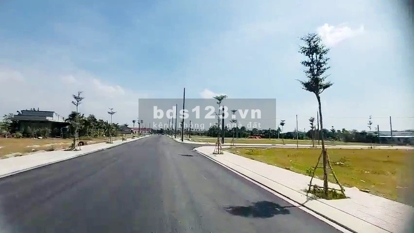Đất ngộp chủ cần bán gấp 100m2 400tr